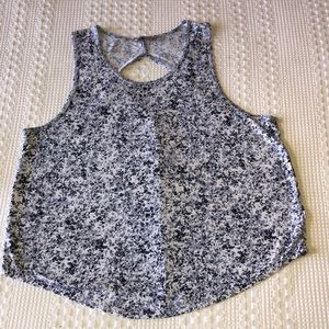 Athletica size 1X blue and white workout tank top with back cutout/ keyhole